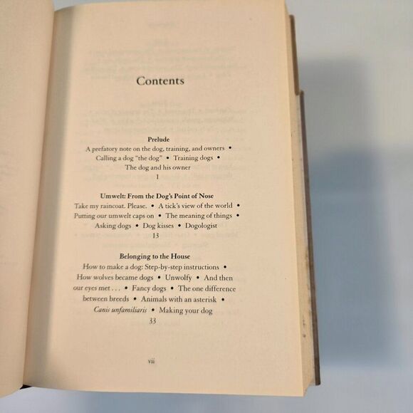 Inside of a Dog: What Dogs See, Smell, and Know by Alexandra Horowitz 2009 HC - Picture 4 of 4